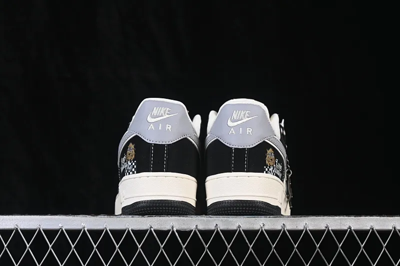 All categories Nk Air Force 1 Air Force series Nk Air Force 1 Low Air Force low-top Nike Air Force 1'07 Low black and white contrast Air Force 1 low-top casual sneakers KL1688-006